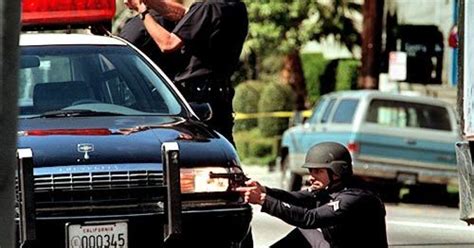 los angeles bank robbery shootout.